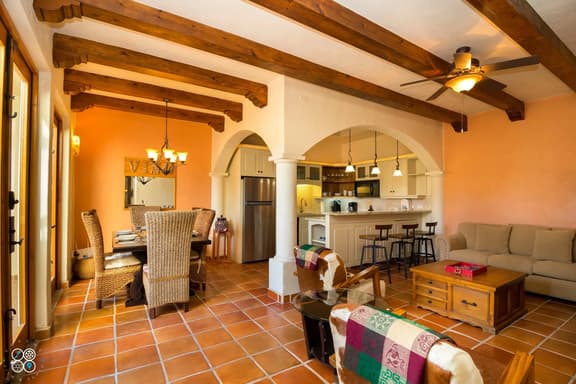 Casa del Vino - Image 1