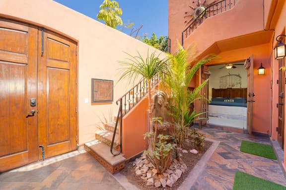 Casa Bonita - Image 1
