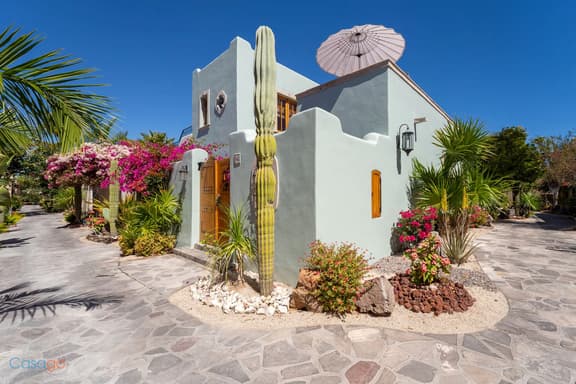 Casa Tranquila Azul - Image 1